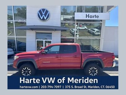 Used 2017 Toyota Tacoma TRD Off-Road w/ Tow Package (A/T)
