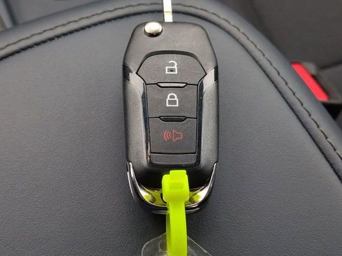 New 2026 Ford Maverick XL image 30