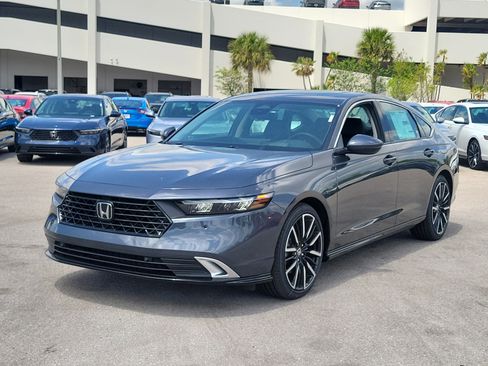 New 2026 Honda Accord Touring image 3