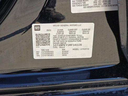 Used 2024 GMC Sierra 2500 AT4 image 36