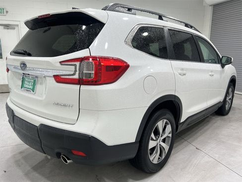 Certified 2024 Subaru Ascent Premium w/ Convenience Package image 8