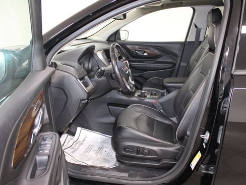 Used 2020 GMC Terrain Denali w/ Denali Premium Package AWD/4WD image 22
