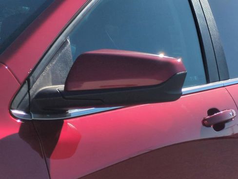 Used 2024 Chevrolet Equinox LT image 30