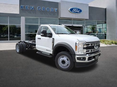 New 2025 Ford F550 2WD Regular Cab Super Duty image 1