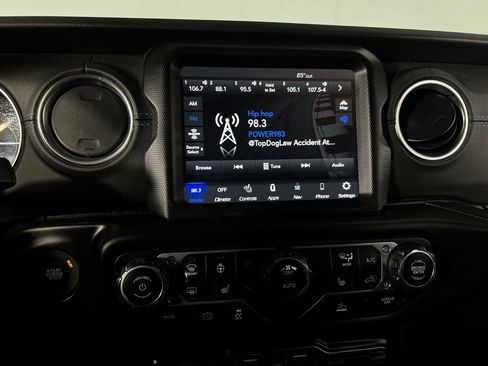 Certified 2022 Jeep Wrangler Unlimited Rubicon 4xe w/ Steel Bumper Group image 20