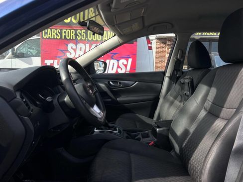 Used 2018 Nissan Rogue S image 34
