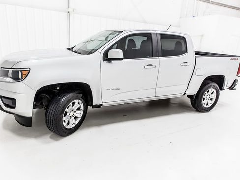 Used 2018 Chevrolet Colorado LT image 3