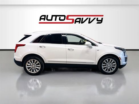 Used 2017 Cadillac XT5 Platinum image 8