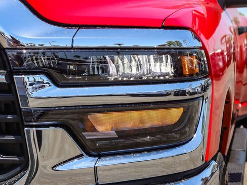 New 2026 RAM 3500 Tradesman AWD/4WD image 7