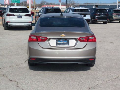 Used 2022 Chevrolet Malibu LS image 7