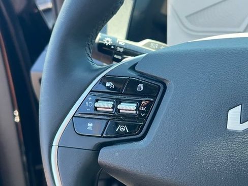 Certified 2024 Kia EV6 Wind w/ Wind Technology Package AWD/4WD image 21