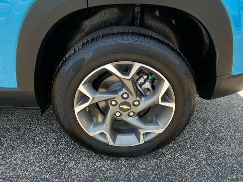 Used 2026 Chevrolet Trax LT w/ LT Convenience Package FWD image 44
