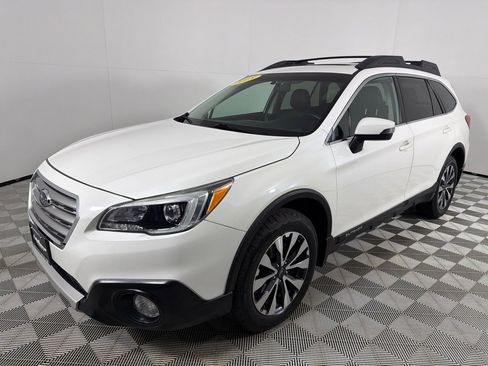 Used 2015 Subaru Outback 2.5i Limited image 9