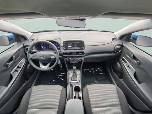 Certified 2021 Hyundai Kona SE FWD image 11