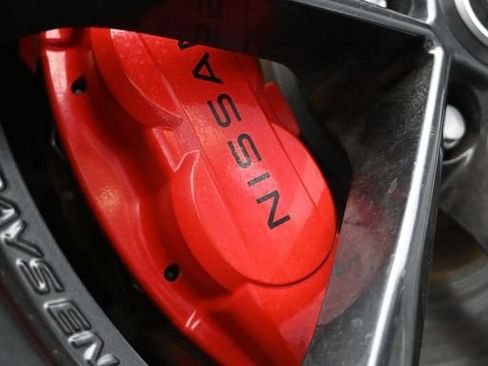 Used 2025 Nissan Z Performance w/ Floor Mat Package RWD image 31