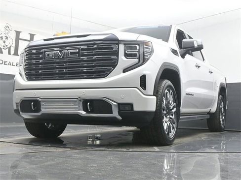 Certified 2024 GMC Sierra 1500 Denali Ultimate image 5