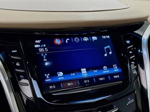 Used 2019 Cadillac Escalade Platinum image 17