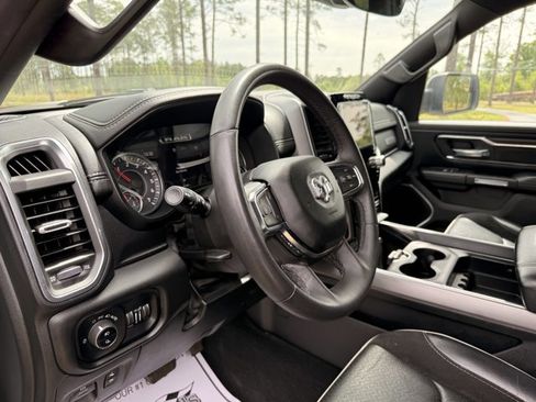 Used 2025 RAM 1500 Laramie image 13