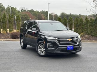 Used 2023 Chevrolet Traverse LT video 2