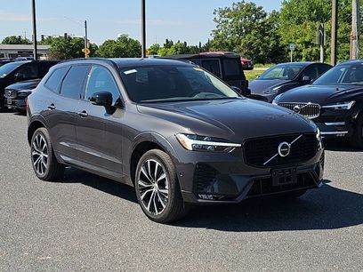 Used 2023 Volvo XC60 B5 Plus w/ Climate Package
