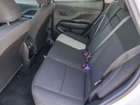 Used 2024 Hyundai Kona SEL FWD image 17