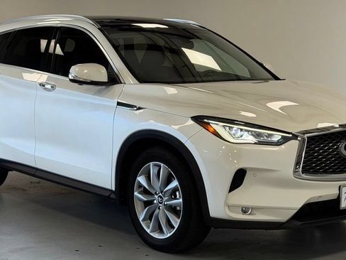 Used 2022 INFINITI QX50 Essential AWD/4WD image 6