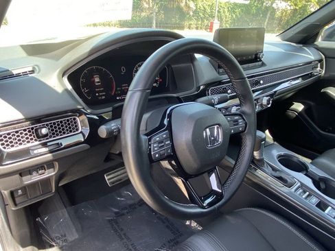 Used 2025 Honda Civic Sport image 21