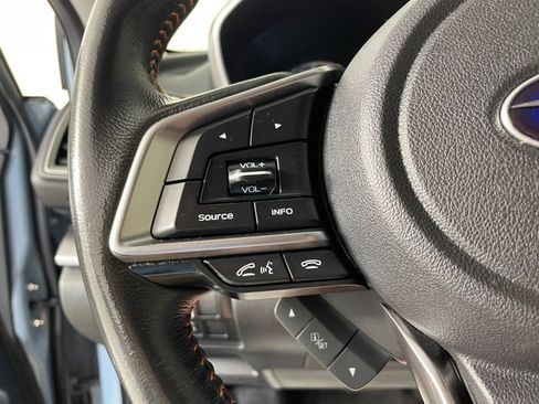 Used 2023 Subaru Crosstrek 2.5i Limited AWD/4WD image 12