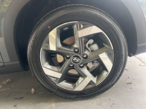 New 2026 Hyundai Venue SEL image 40