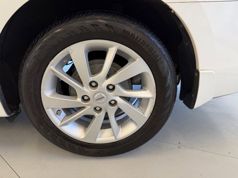 Used 2013 Nissan Sentra S image 26