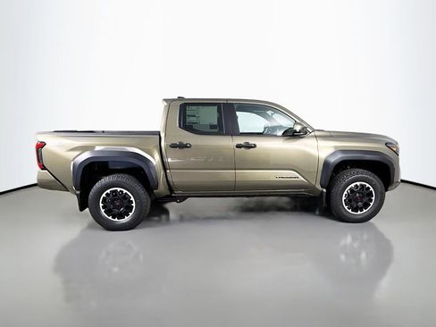 New 2026 Toyota Tacoma TRD Off-Road AWD/4WD image 9