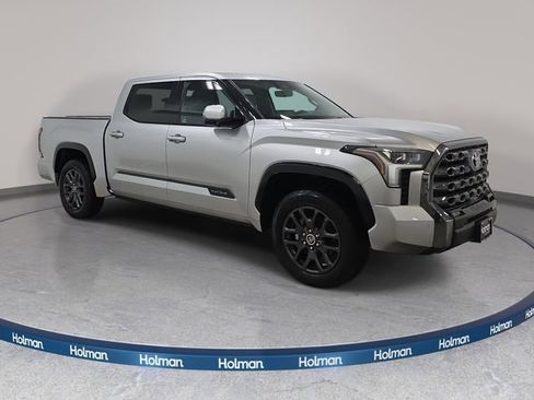 Used 2022 Toyota Tundra Platinum w/ Advanced Package image 4