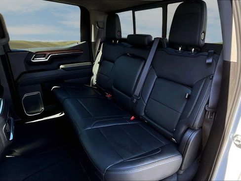 Used 2022 GMC Sierra 1500 Denali AWD/4WD image 15