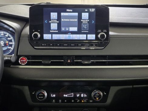 Used 2024 Mitsubishi Outlander Ralliart image 19