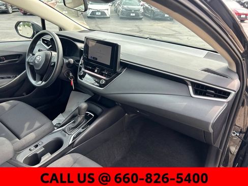 Used 2026 Toyota Corolla LE FWD image 8