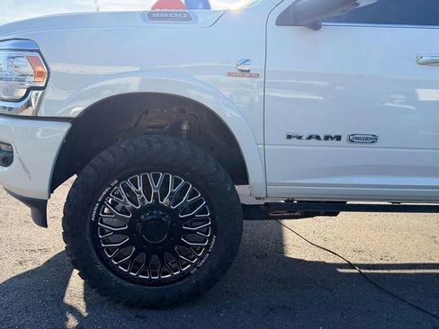 Used 2022 RAM 3500 Limited AWD/4WD image 22