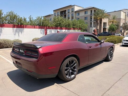 Used 2022 Dodge Challenger R/T Scat Pack w/ Plus Package RWD image 2