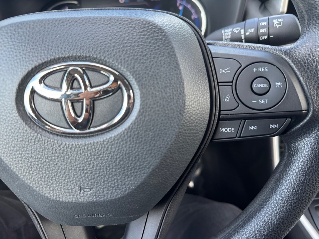 Used 2024 Toyota RAV4 XLE w/ Convenience Package AWD/4WD image 30