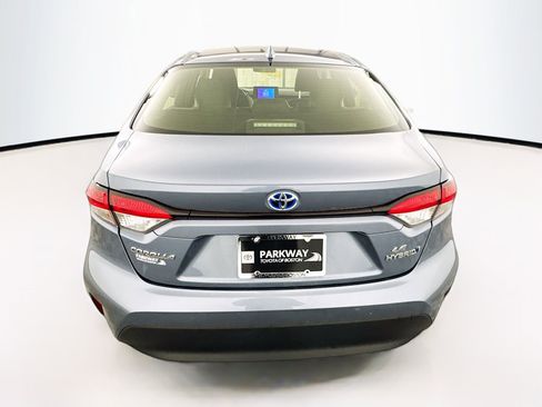 Certified 2023 Toyota Corolla LE w/ LE Convenience Package image 6