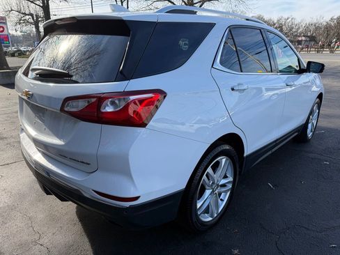 Used 2020 Chevrolet Equinox Premier image 3