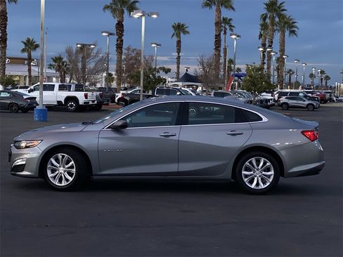 Used 2023 Chevrolet Malibu LT image 16