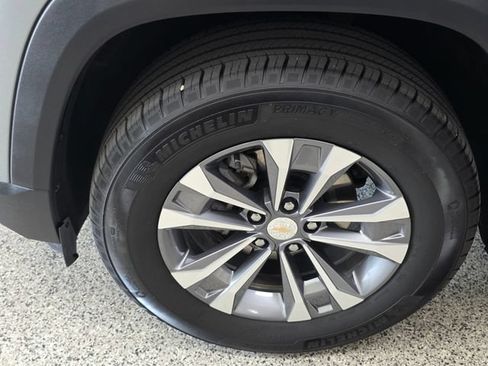 Used 2026 Chevrolet Equinox LT AWD/4WD image 21