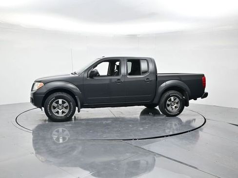 Used 2013 Nissan Frontier PRO-4X image 6