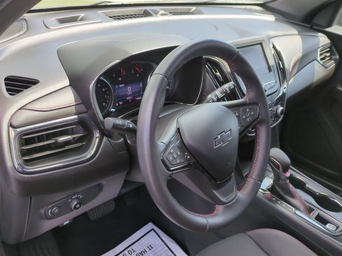 Certified 2022 Chevrolet Equinox RS image 10