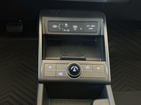 New 2026 Hyundai Kona SEL Premium AWD/4WD image 17