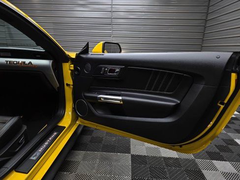 Used 2015 Ford Mustang GT Premium w/ Equipment Group 401A RWD image 30