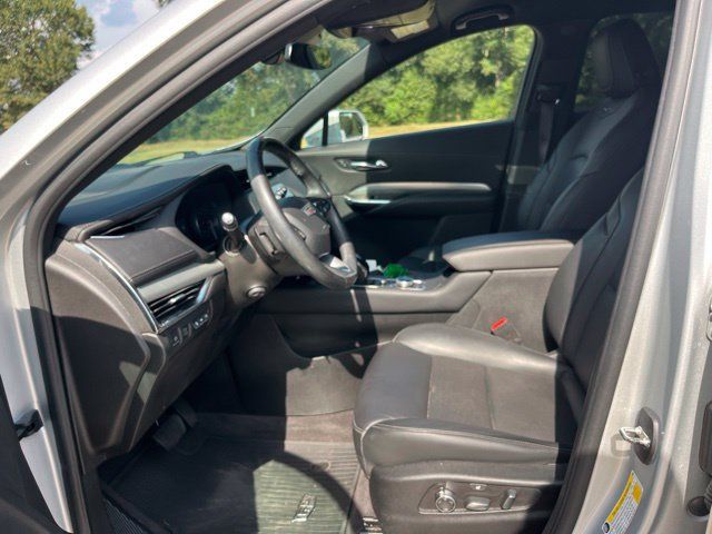 Used 2020 Cadillac XT4 Premium Luxury FWD image 13