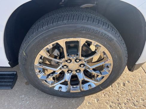 New 2026 GMC Yukon Denali w/ Sun & Power Step Package image 60