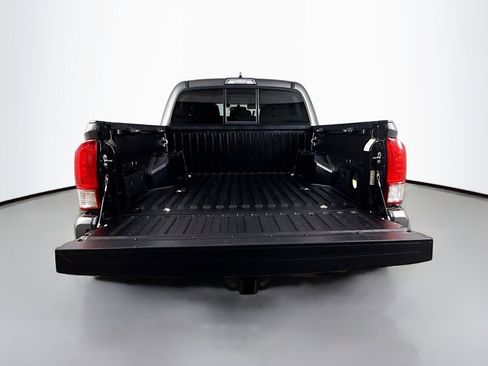 Certified 2016 Toyota Tacoma TRD Sport w/ Premium & Technology Package image 28