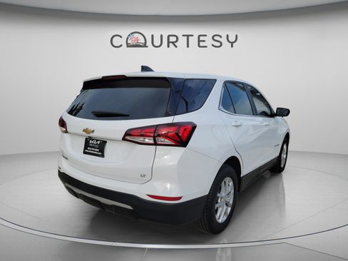 Used 2022 Chevrolet Equinox LT FWD image 3